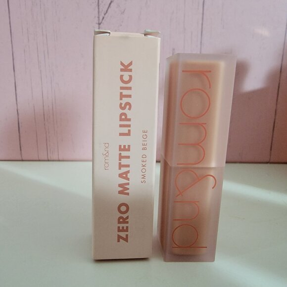Romand Zero Matte Lipstick - Shade Smoked Beige NIB - Picture 6 of 13